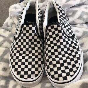 checkered vans